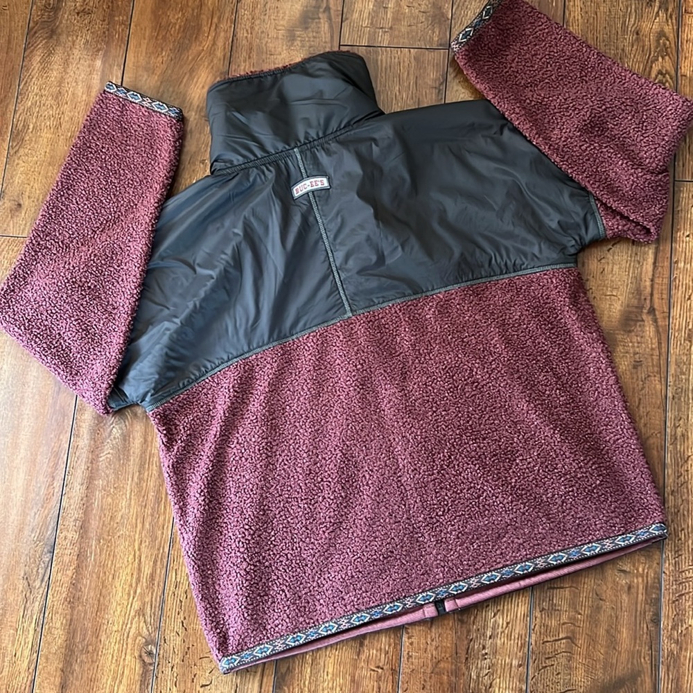 BUC-EE’S Jacket - Picture 5 of 5